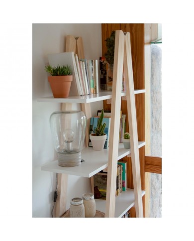 Estantería escalera