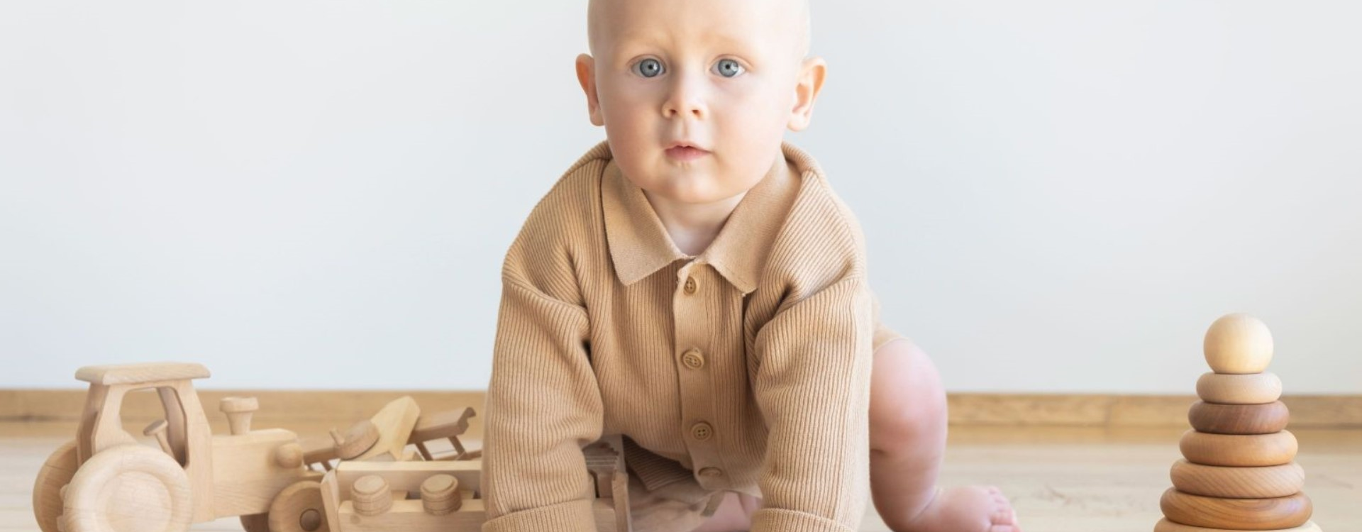 Claves para ordenar juguetes montessori y potenciar el aprendizaje autónomo