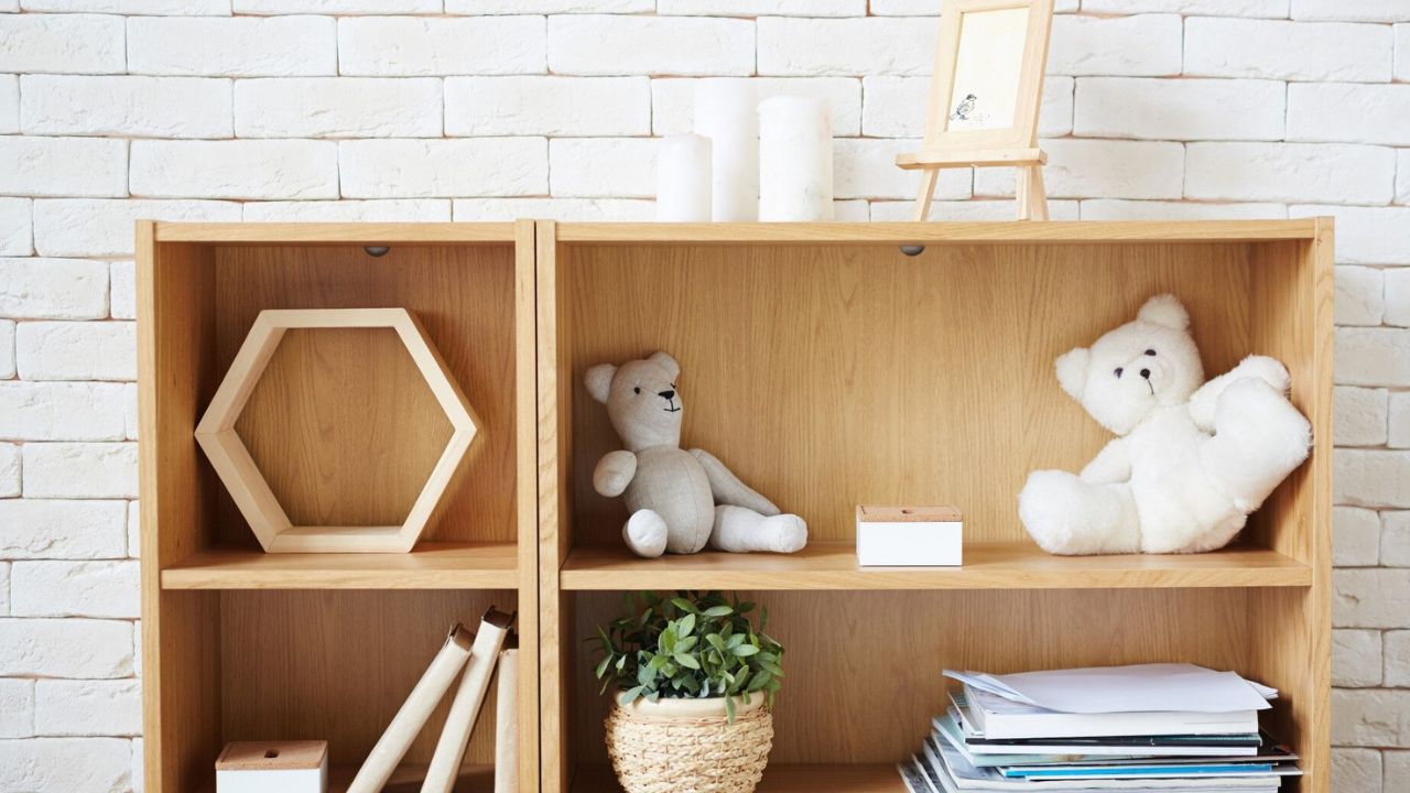Ideas para crear un recibidor Montessori funcional y adaptado a niños