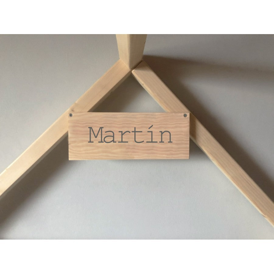 Cartel personalizado cama casita y cabaña Montessori