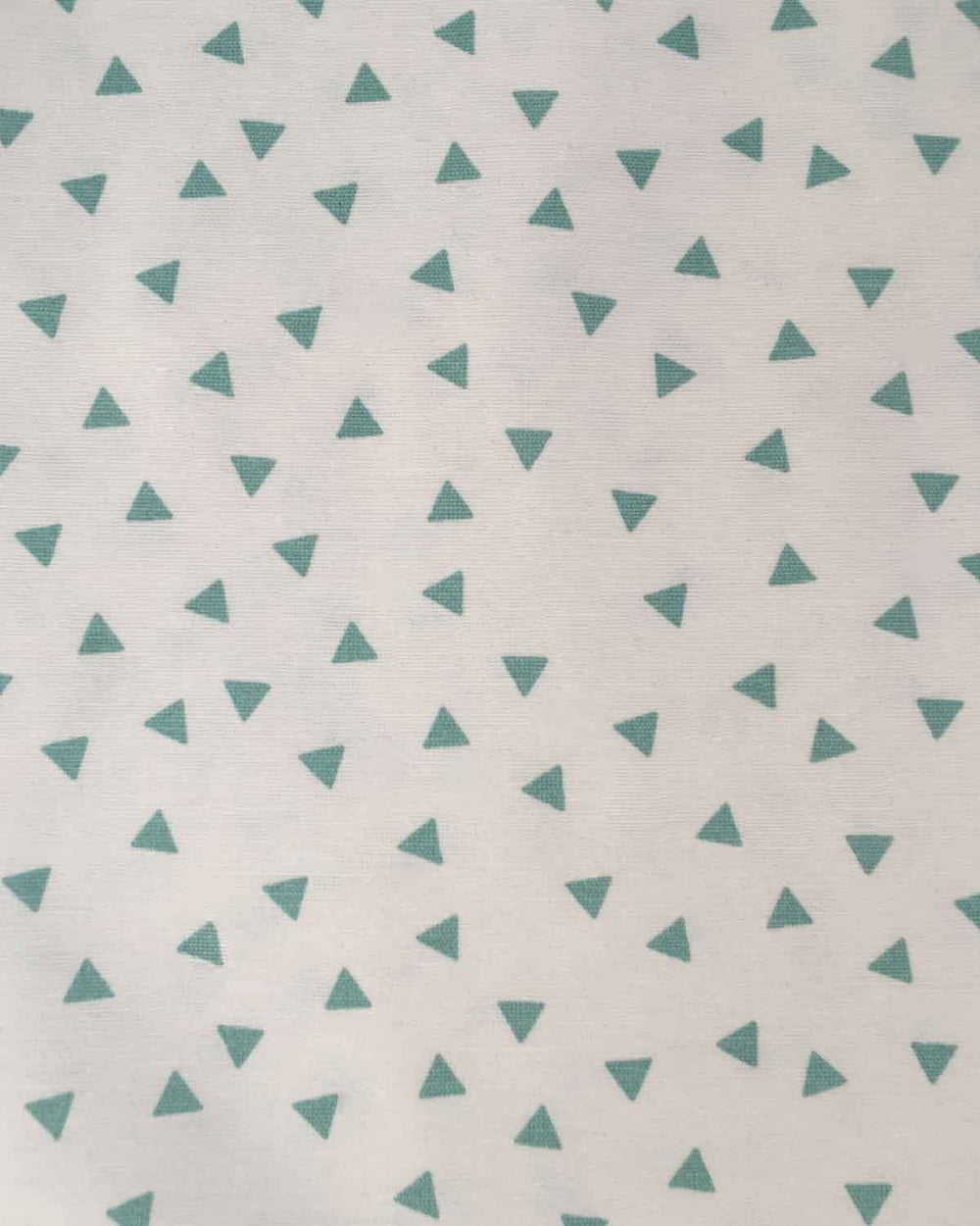 Tipi triángulos verdes