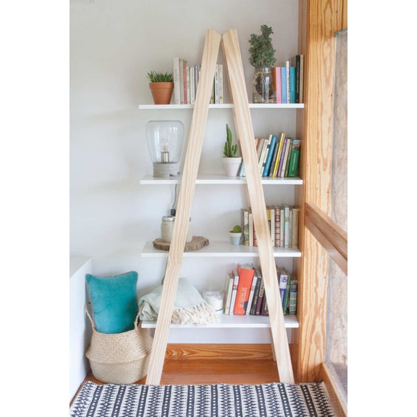 Estantería escalera