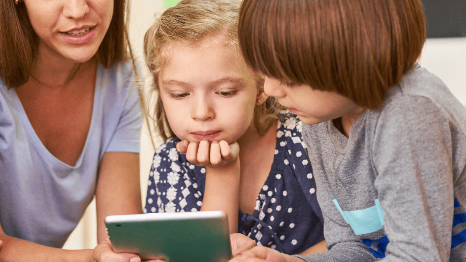 Estrategias naturales para enriquecer el vocabulario infantil.png